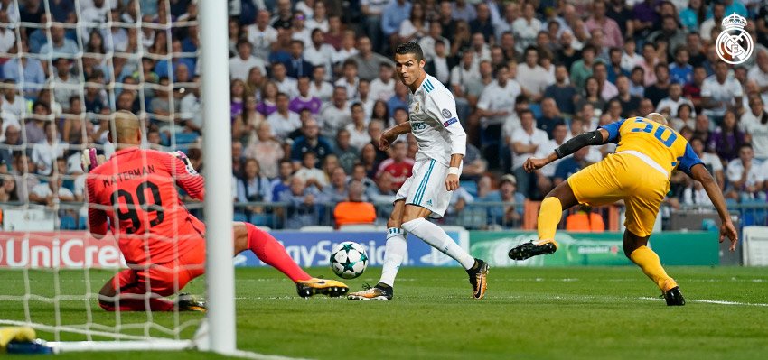 2017-09-13-Cristiano-Ronaldo-gegen-APEOL-Nicosia