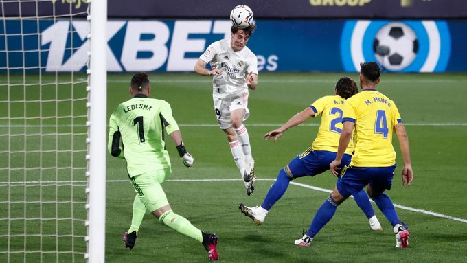 2021-04-21-Alvaro-Odriozola-Real-Madrid-against-Cadiz.jpg